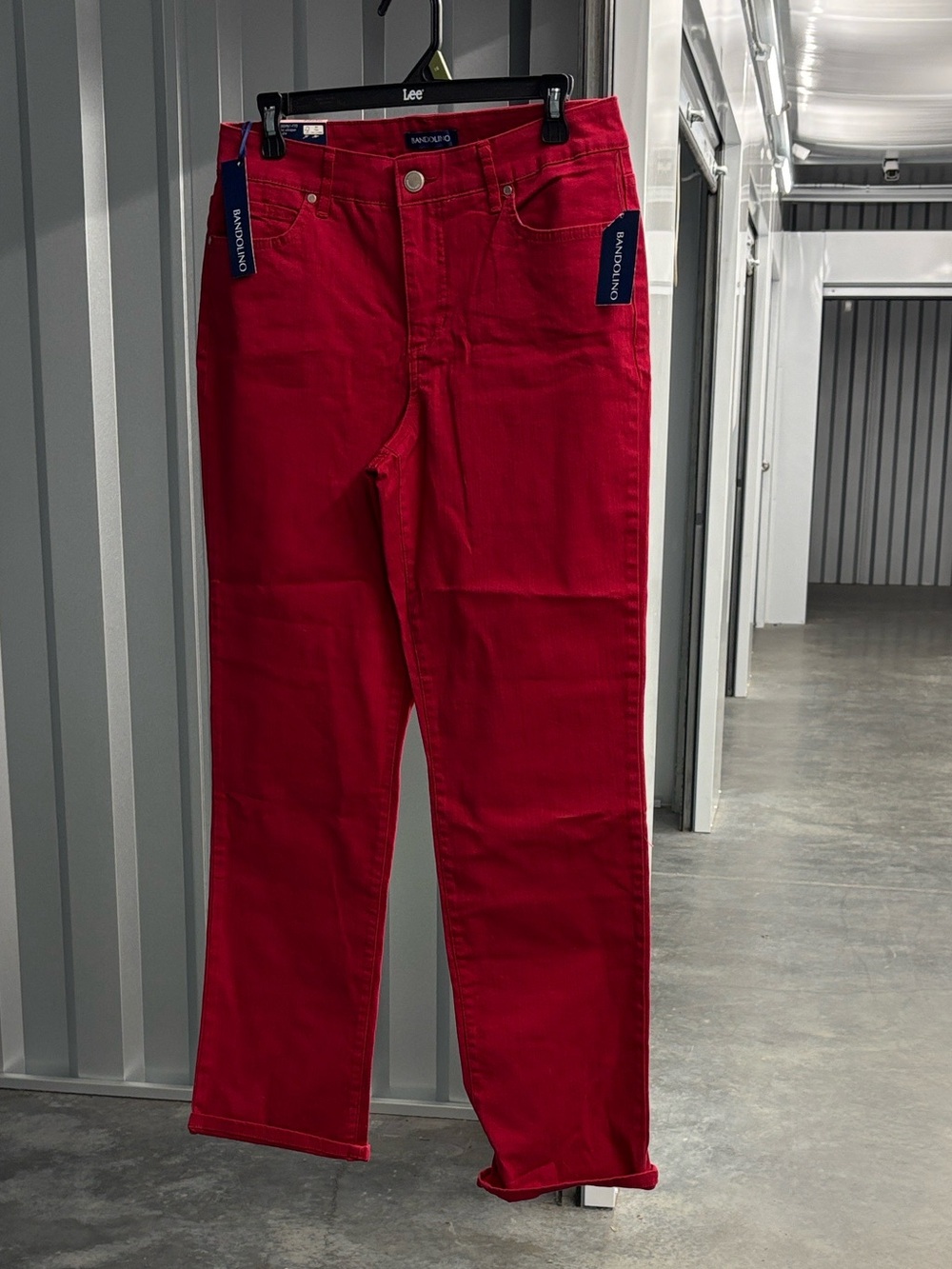 NWT Bandilino Mandie Scarlet Red Straight-Leg Denim Jeans Stretch Perfect Fit 10